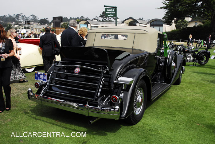 Packard V-12 1107 Coupe Roadster 1934