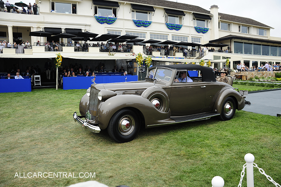  Packard 
1607 Twelve Convertible Coupe 1938 
Pebble Beach Concours 2016