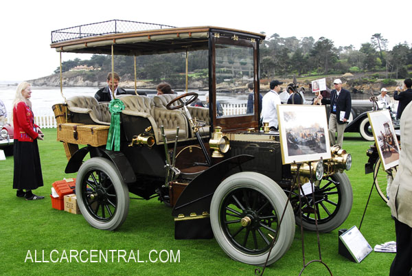 Peerless Style F Rear Entrance Tonneau 1903