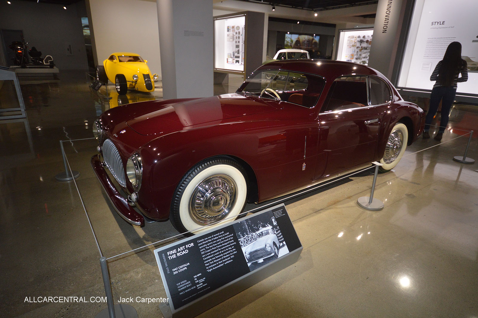   Cisitalia 202 Coupe Pinin Farina 1947  
Petersen Automotive Museum 2016