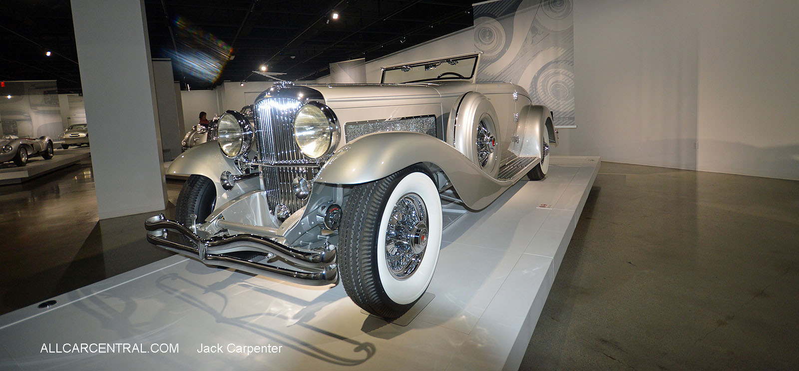   Duesenberg Model SJN Convertible 
Coupe 1936  Petersen Automotive Museum 2016
