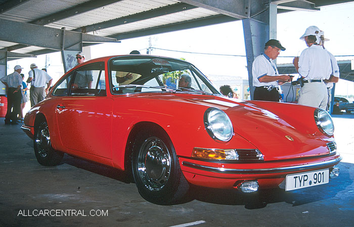 Porsche 901 sn-13327 1967 Porsche Rennsport Reunion 