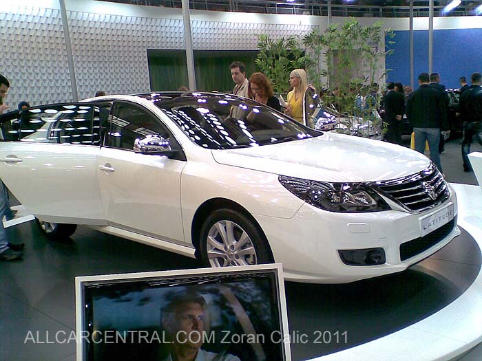 Renault Latitude 2011