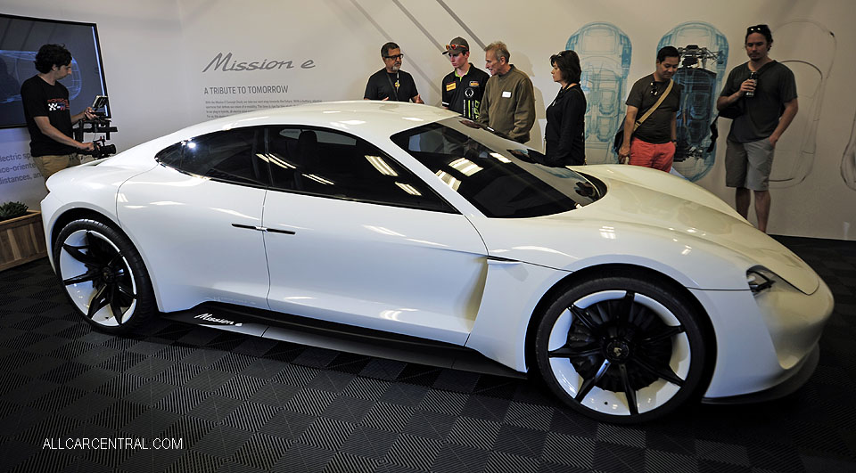 Porsche Mission E Concept 2018 Rennsport VI 2018