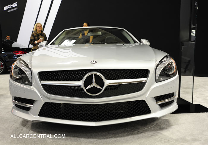  Mercedes Benz SL Roadster SN-WDDJK6FA9GF039670 2016 San Francisco Chronicle
58th Annual International Auto Show