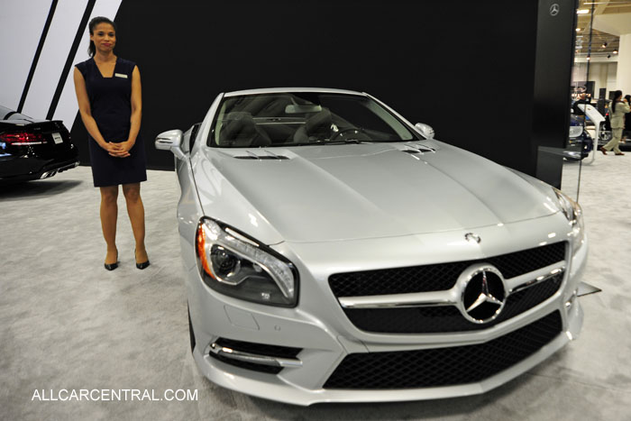 Mercedes Benz SL Roadster SN-WDDJK6FA9GF039670 2016 San Francisco Chronicle
58th Annual International Auto Show