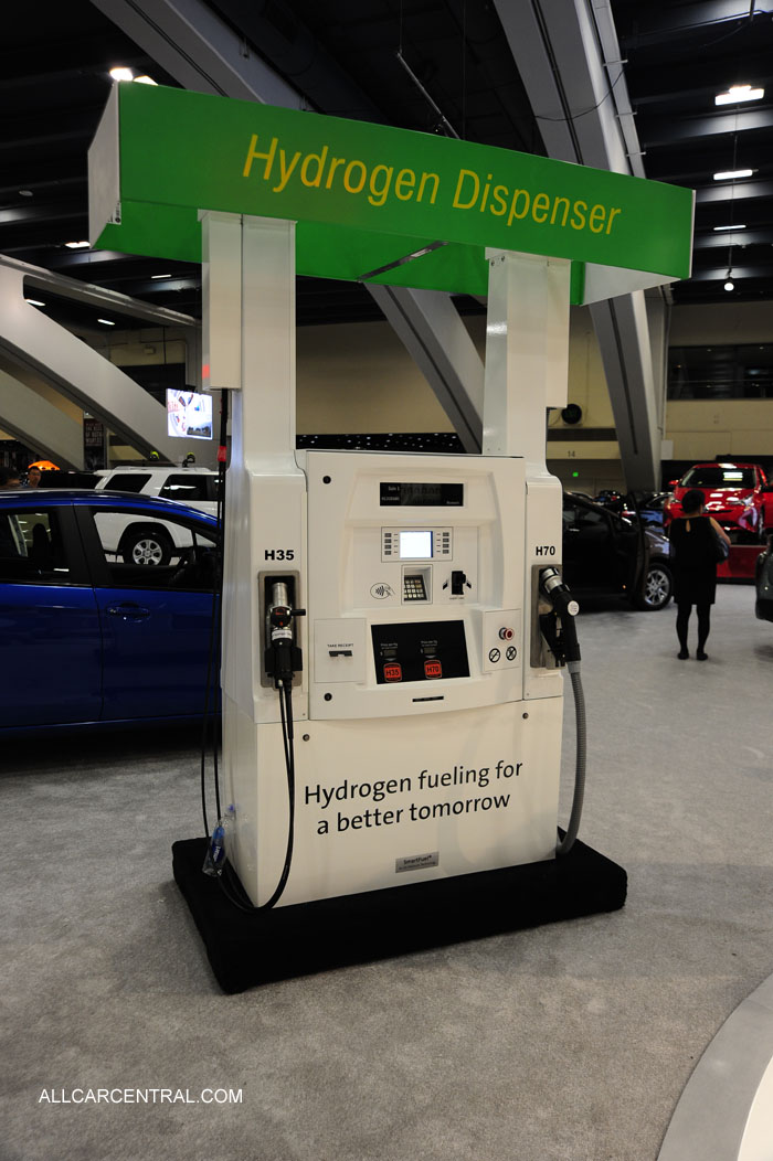  Toyota Hydrogen fuel cell MIRAI sn-JTDBVRBD5GA000109 2016 San Francisco Chronicle
58th Annual International Auto Show