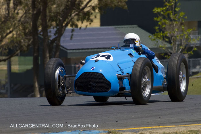Talbot Lago 4500cc sn-110054 1949-50 Sonoma Historic Motorsports Festival 
Sonoma Raceway 2012