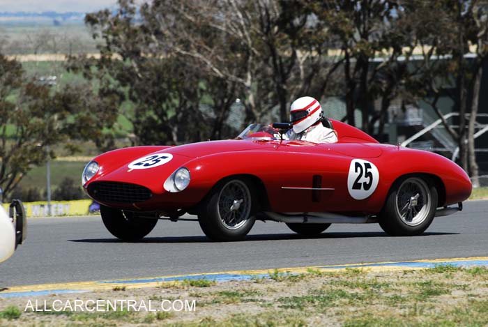 Ferrari 500 Mondial sn-0468MD 1954 Infineon Raceway
Sonoma, California  2010