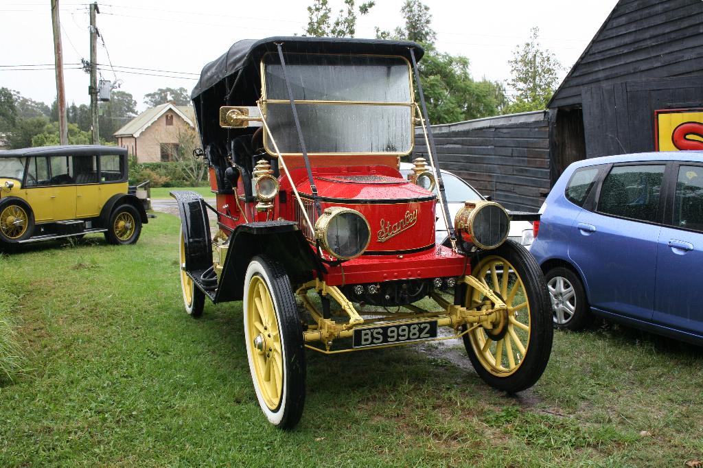 Stanley Steamer 1909