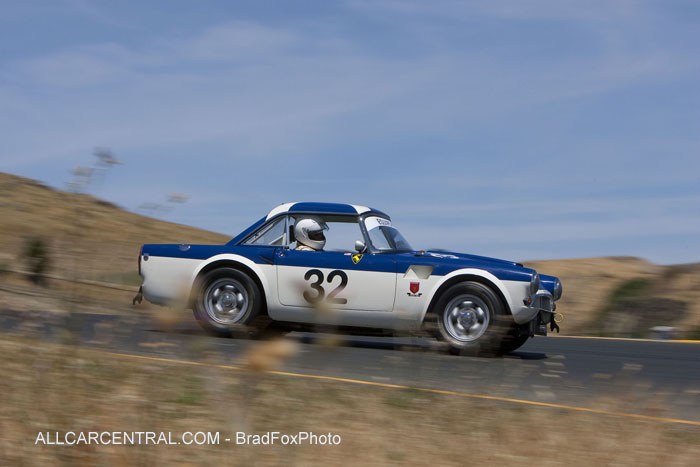 Sunbeam Tiger sn-B9472738 1965 Sonoma Historic Motorsports Festival 
Sonoma Raceway 2012