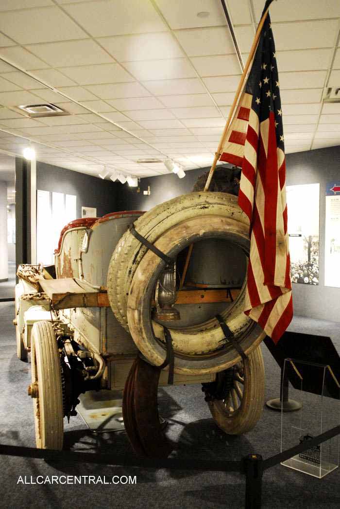 Thomas Flyer Model 35 New York-to-Paris Racecar 1907