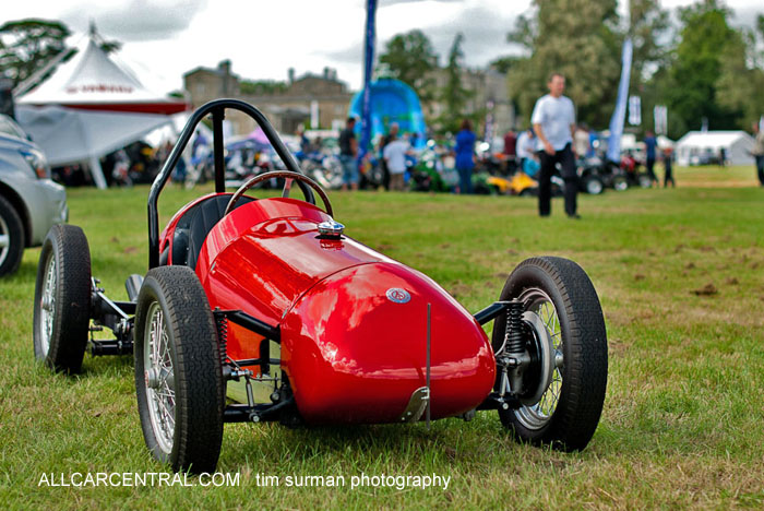 Wilton Classic and Supercar show 2012