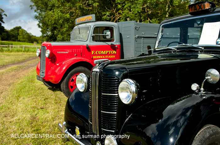 Wilton Classic and Supercar show 2012