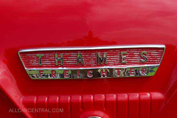 English Ford Thames 1961