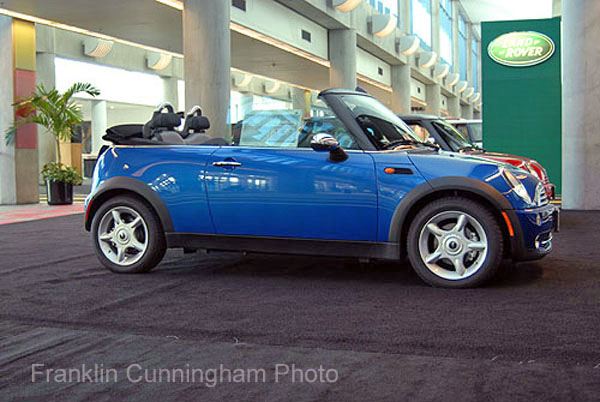 Mini-Cooper Convertible  2007