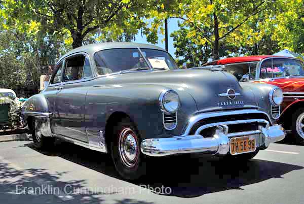 Oldsmobile  deluxe 1949