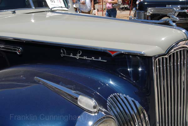 Packard 110 DeLuxe 1941